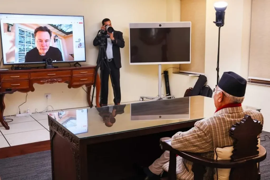 kp oli talking with elon musk about starlink
