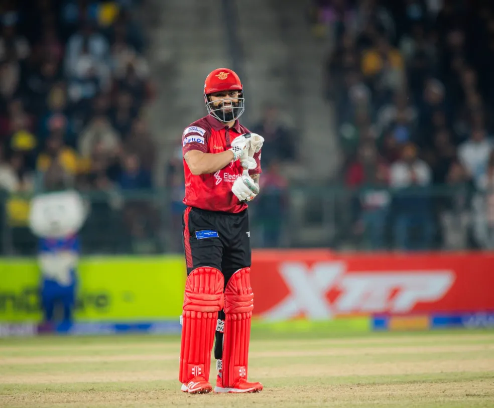 pokhara avengers batting against sudurpaschim royals